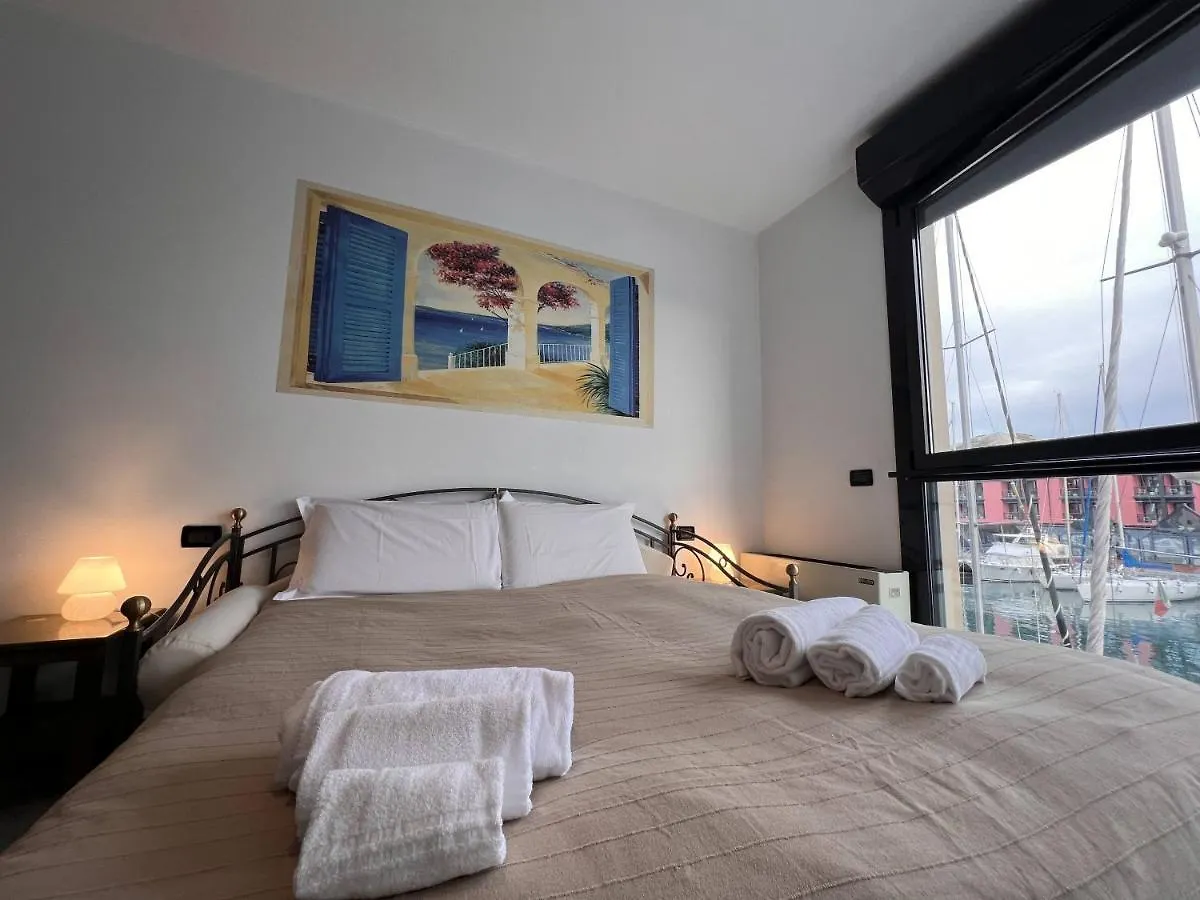 Joivy Oreste S Apartment Genoa